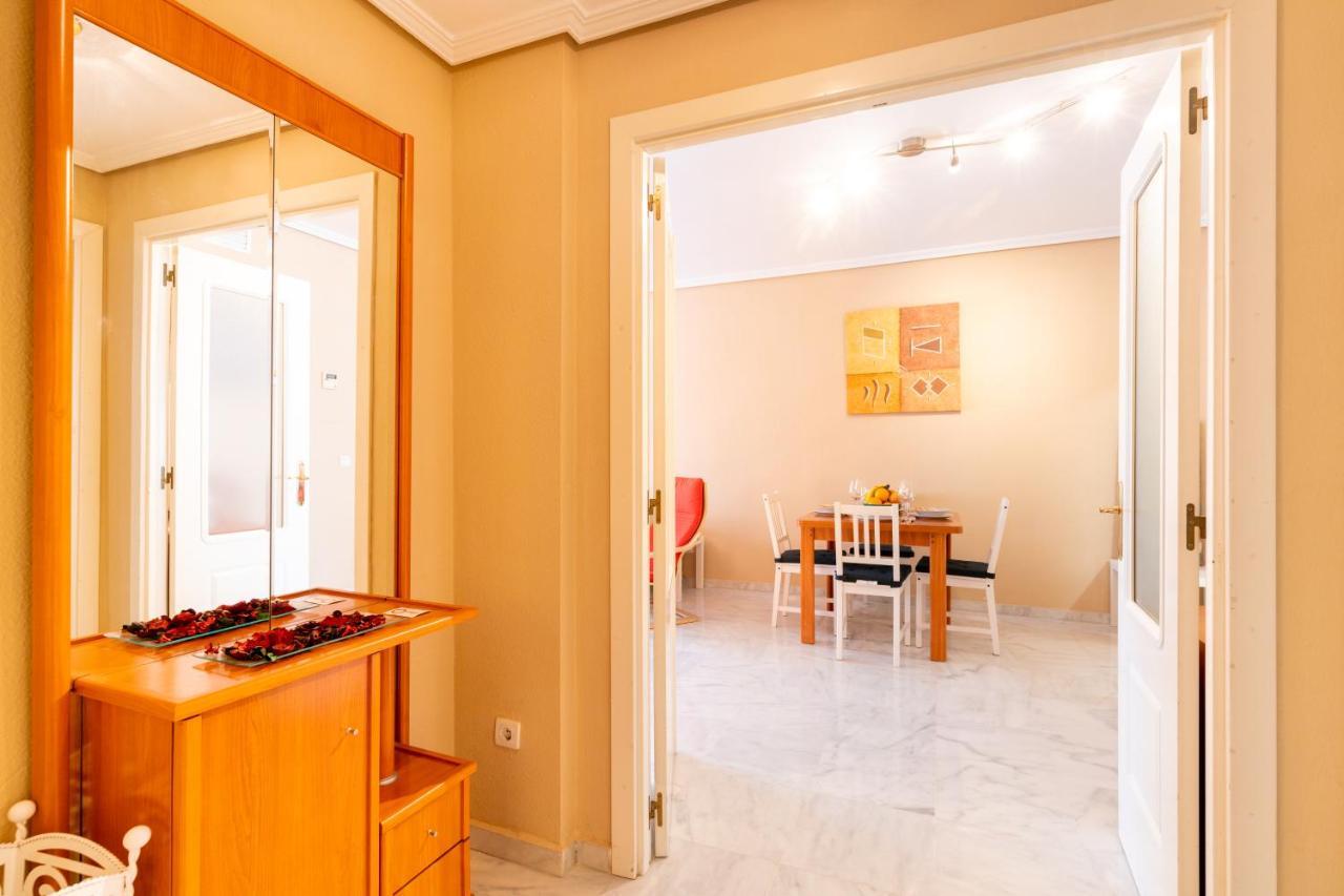 Centrico II Donkey Parking Incluido Apartamento Sevilha Exterior foto