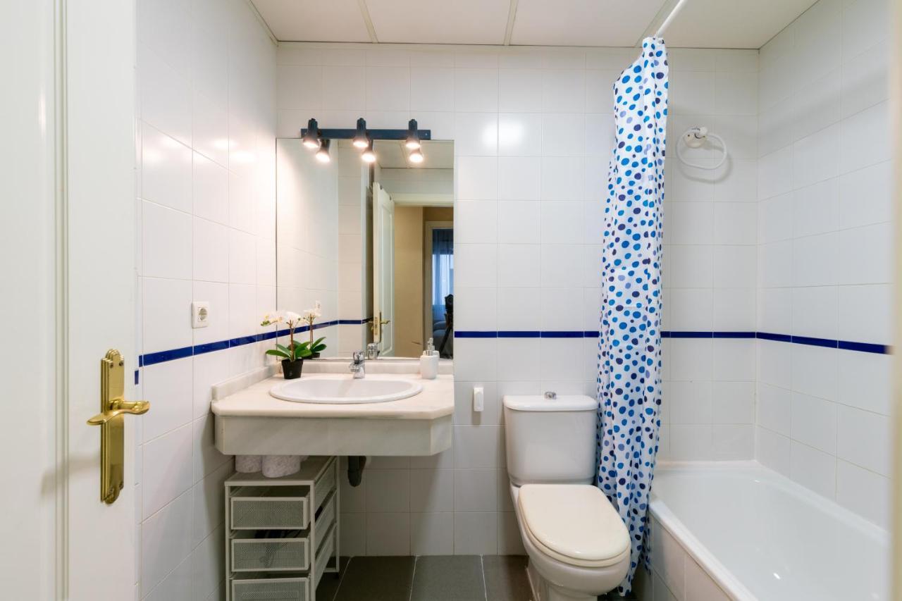 Centrico II Donkey Parking Incluido Apartamento Sevilha Exterior foto